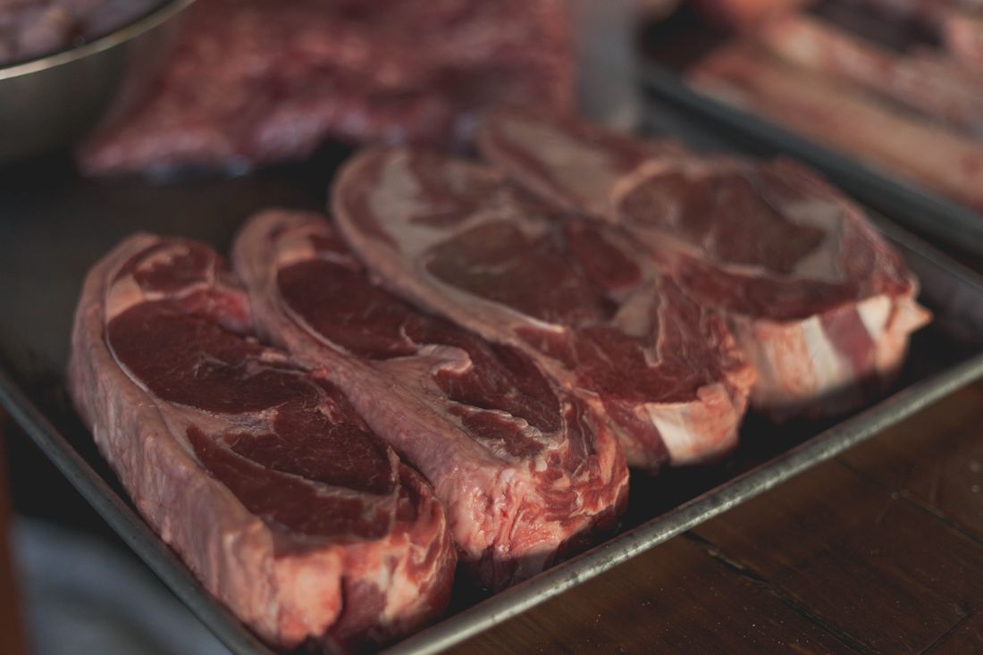 生鲜肉托盘